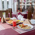 Grand Mellow Guest house *
