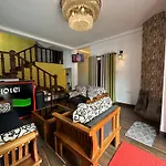 Guest house Grand Mellow *