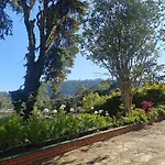 Country house Waterfield By Liyozi Leasiure Nuwara Eliya