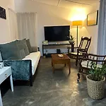 Laza * Nuwara Eliya