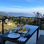 Guest house Clouds 1939 By Wimsons 3*