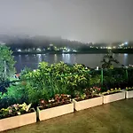 Gregory Lake View Bungalow