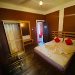 Pearl Shine Bungalow Nuwaraeliya