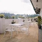 The Natures Nuwaraeliya Hotel 3*