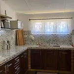 Laza Nuwara Eliya