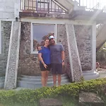 Amaraai Edge Guest house