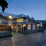 Grand Bungalow Nuwara Eliya By Seven Angels