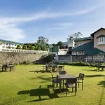 Hotel Grand By Seven Angels *