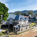 Grand By Seven Angels Hotel