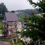 Drizzle Ridge Hotel