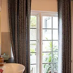 Suriya Guest Guest house 3*