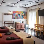 Guest house Suriya Guest 3*