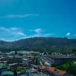 Mountain Breeze Cool Apartment