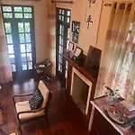 Lakeside Garden Bungalow 湖畔花园山居