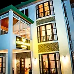 The Golden Legacy Hotel Nuwara Eliya