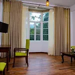 Nuwara Eliya Golf Club