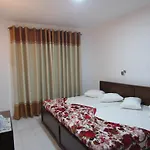 Legacy Mountain Hotel