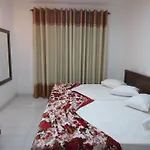 Legacy Mountain Hotel