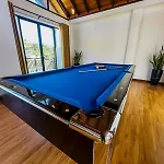 Hotel Vogue - Black Pool *
