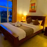 Jetco Front - Hotel