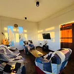 The Budget White House Hotel Nuwara Eliya