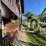 Hotel Crab And Nuwara Eliya