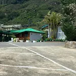 Happy Inn