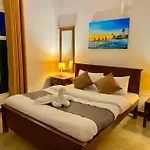 Jetco Front - Hotel