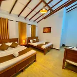 Jetco Front - Hotel *