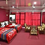 Hotel The Mount View By Liyozi Leasiure *