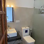 Guest house Sherwood 4*