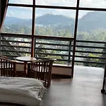 Guest house Sherwood 4*