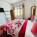 R R I Luxury Hotel 3*
