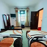 R R I Luxury 3*