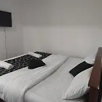 Forest Edge Holiday Inn