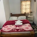Ruchi House 3*