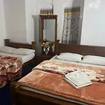 Ruchi House Guest house 3*