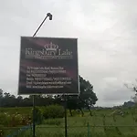 Kingsbury Lake