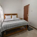 Guest house Kenton *