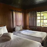 Hotel Crab And
