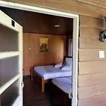 Hotel Crab And 2*