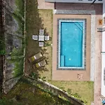 Winsanda Boutique Bungalow With Heated Pool, Nuwara Eliya