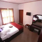 Champ Villa