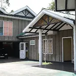 Vilmic Lake Inn & Holiday Bungalow