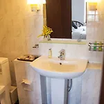 Sanctuary Hills Resort