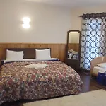 The Hill Town Bed & Breakfast *