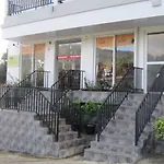 Shinic Holiday Inn