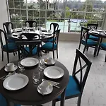 Villa Lemon Court