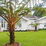 The Clovelly Villa *
