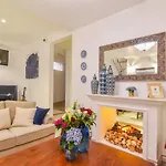 The Lynden Grove
